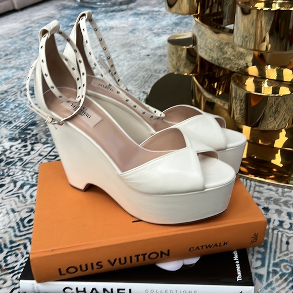 Valentino garavani shoes